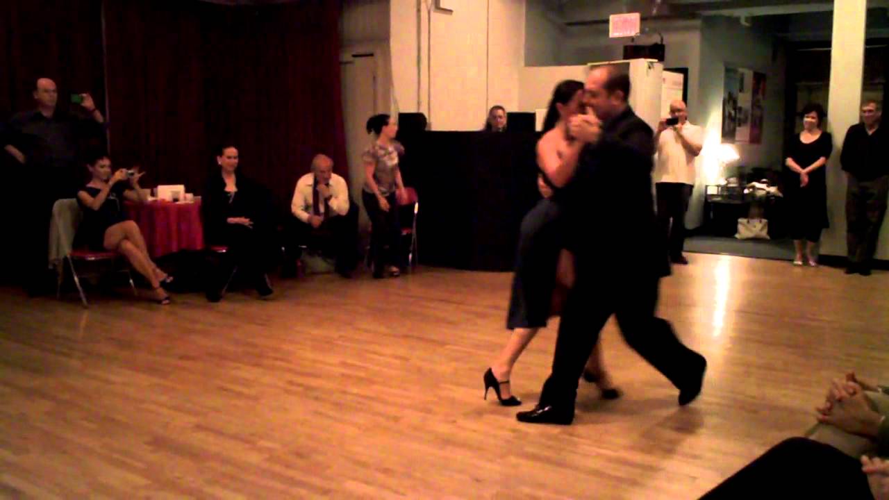 Argentine Tango:Diego Benavidez & Natasha Agudelo - La Milonga De Mis Tiempos
