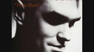Morrissey - Late Night, Maudlin Street