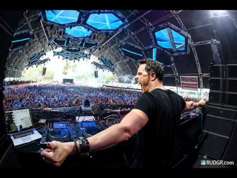 Tomcraft - Loneliness (Markus Schulz Big Room Reconstruction)