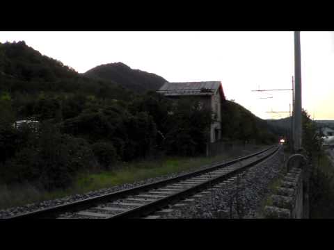 JAZZ ETR 425 IN TRANSITO AL CASELLO : ROBILANTE (CN) 22 - 9 - 2014.