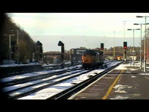 * RARE* DRS Flask In Tonbridge Yard with 37607 & 37038