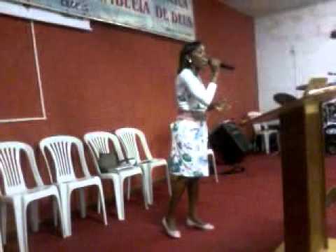 CANTORA LYANA ///MINI-VIGÍLIA DE VILA VALQUEIRE - RJ