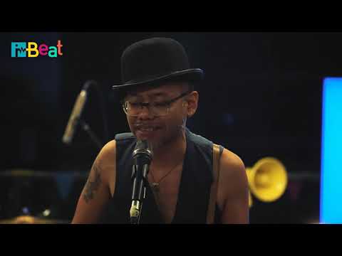 iBeat Studio 2.0 | Adrian Adioetomo- "Gadis Gerilya" (Intimate Showcase) | iBeat