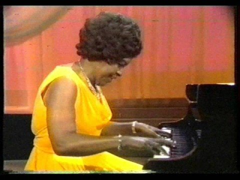 Winifred Atwell Plays "The Black And White Rag" (with "Twelfth Street Rag")