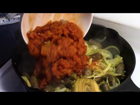 HOW TO MAKE TRADITIONAL TUNISIAN SHAKSHOUKA .... THE SECRET OF IJJA MERGUEZ (LAMB SAUSAGE )