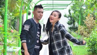 Download lagu MEMORI BERKASIH ( Cover ) by NEO SARI & GERRY MAHESSA mp3