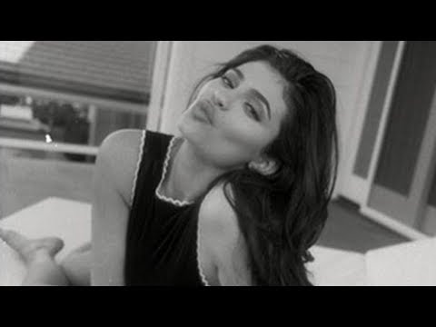 Jaden Smith Tenderly Helps Kylie Jenner Out With Some Jewelry While