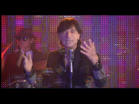 Jasmin Stavros- Južnije, manje tužnije