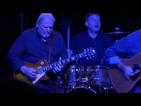 Framus Five. Luboš Andršt Guitar Solo Kolej Yesterday LIVE Fórum Karlín.