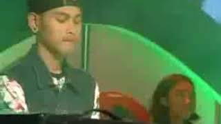 Download lagu Edan turun  smule sing karaoke mp3