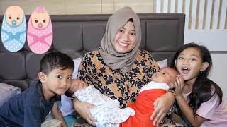 Download lagu MAMAH HAMIL MELAHIRKAN BAYI KEMBAR πΆ Drama Salsa Punya adik bayi | Salsa and family mp3 Download lagu MAMAH HAMIL MELAHIRKAN BAYI KEMBAR πΆ Drama Salsa Punya adik bayi | Salsa and family mp3