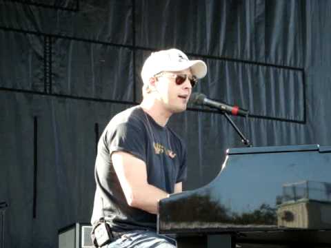 Gavin Degraw sound check "Dreams"