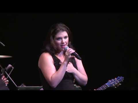 Jane Monheit, "I Say a Little Prayer".