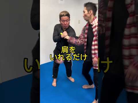 ヤンキーに胸ぐらを掴まれた時に最初にやるべきこと。