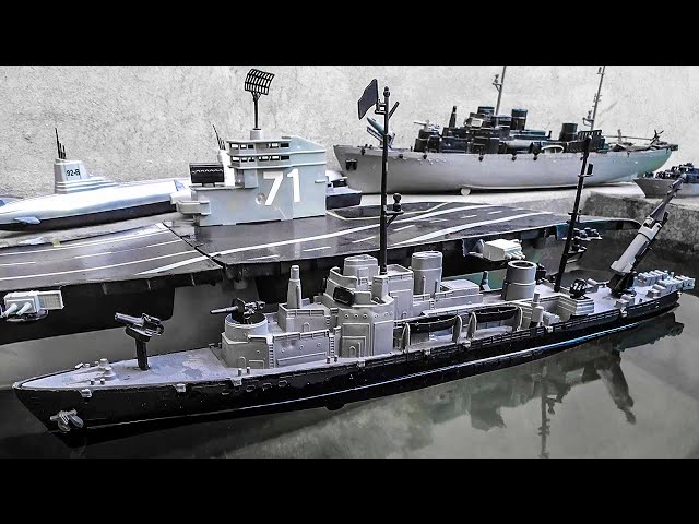 Vídeo relacionado con TOYANDONA Modelos de Submarinos de Escritorio 10 Piezas, Accesorios de Maquetas Militares en Plástico, Decoración para Juegos de Mesa y Escenario Naval, Juguetes Coleccionables Militares