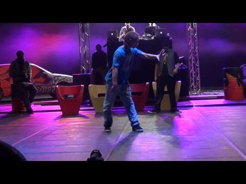 Djow-Boogz & Poppin Taz Battle "Le Ring" 2011 - Prelims Popping