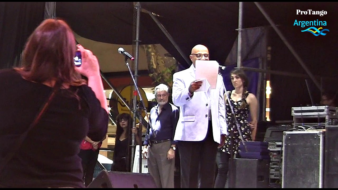 Olga Besio,  premio Embajadores del Tango, de ProTango, auspicio de UNESCO