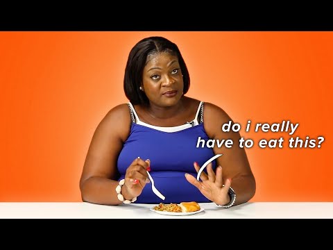 Caribbean Moms Try Each Other's Saltfish