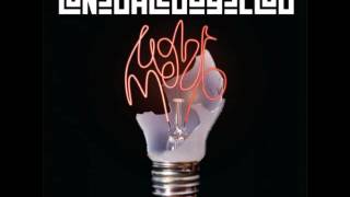 Lonsdale Boys Club- Light Me Up (Lyrics)