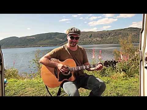 Sitting By Lochness Lake - Simon Carriere - Scotland Roadtrip - Happy version 2014