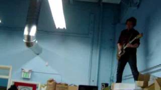 No Age - Everybody's Down live at Food Fight!