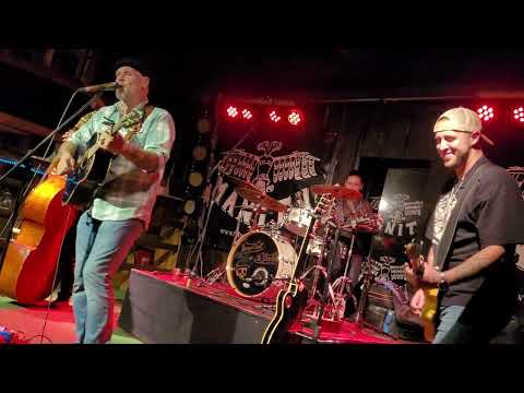 Das fulminante Ende eines Top Gig mit Jimmy Cornett And The Deadmen am 27.09.2025.