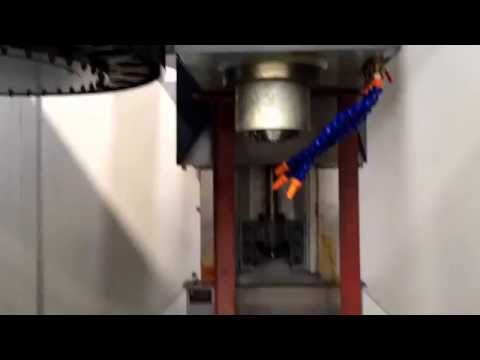 VMC1060B with umbrella type tool magazine JPG TOOLS & TOOLS