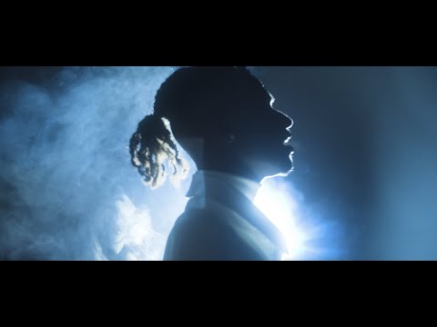 4yye – ”SPEGELBILD”