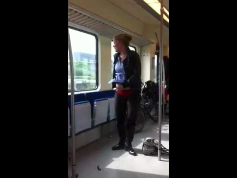 Domme kip hahahahahah So naar #TEAMWIJD