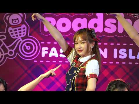 [New BNK48 Fancam] “Tsugi no Season - ฤดูใหม่” | Roadshow @ Fashion Island 22.04.2023 (4K60p)