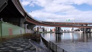 preview picture of video 'Japan - Tokio (Tokyo) - Nihombashi - Fluss (River) Sumidagawa'