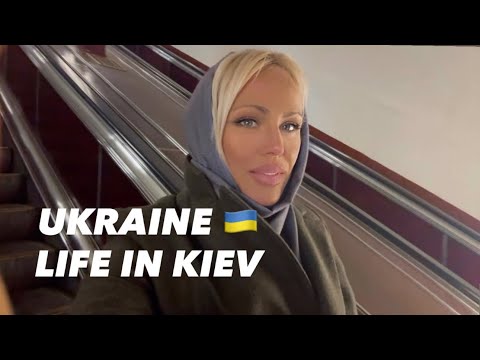 Ukraine 🇺🇦Life in Kiev. February 16, 2026. The Streets of Kiev, Ukraine. Streets Scenes.