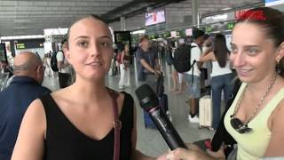 «Siamo bloccate qui, la compagnia ci ha abbandonate»: ore di attesa all’aeroporto di Catania, pas...