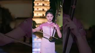 Download lagu Erhu fiddle-The Legend of White Snake（新白娘子传奇） mp3
