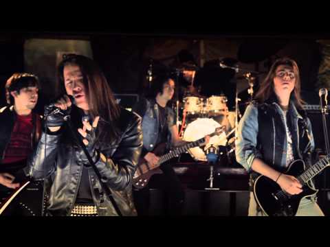 Palomazo Pata Negra Rumbo al VL13 - Split Heaven: "Escudo del Universo"