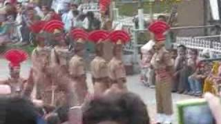 preview picture of video 'Shenanigans at the Wagah Border Crossing, Punjab'