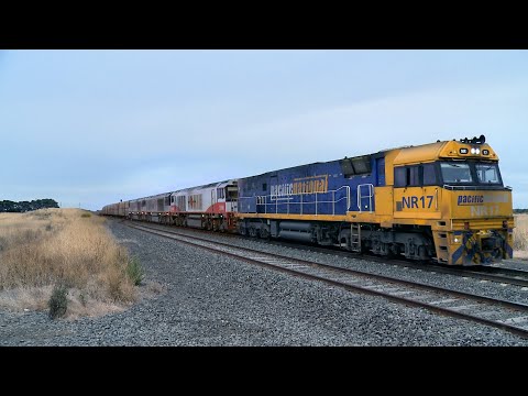 Pacific National NR17 Rescues 7MA9 SCT Mixed Freight Train (1/4/2023) - PoathTV April Fools Day :-)