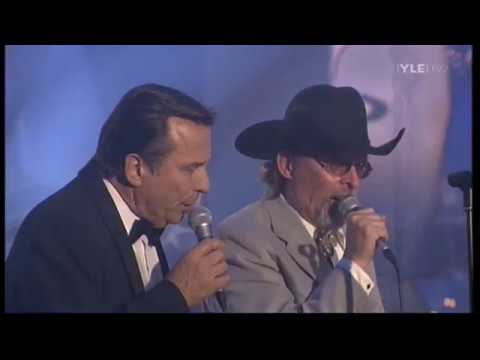 Reijo Taipale ja Topi Sorsakoski - Kulkukoirat, Live 2002