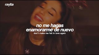 Ariana Grande - Santa Tell Me (Official Video) // Español + Lyrics