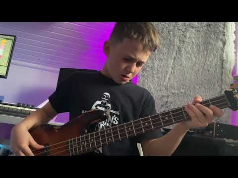 Aron - Never Give Up feat. Doobie Powell (bass cover)