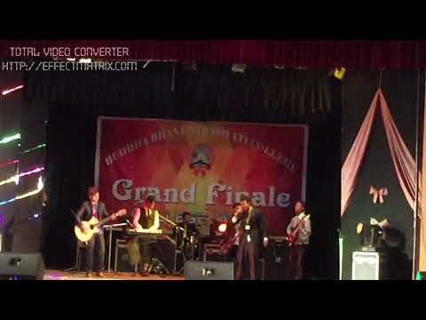 Hoi Kiw/Chalo Chalo (Rock On 2) Cover by Mickey,Pankaj ang Group in College Week 2016