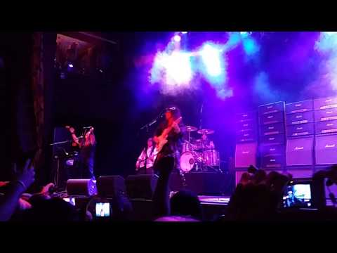 140708 Yngwie Malmsteen Opening Song
