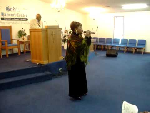 Pastor Patricia Arthur  Qualls 