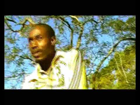 Manas Music in the air feat Roberto