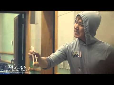 111228 Sukira Special Sungmin eat cake online ≧✯◡✯≦