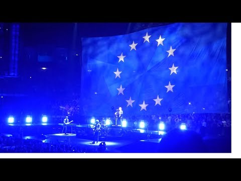 U2 New Year's Day, Berlin 2018-08-31 - U2gigs.com