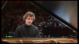 PAUL LEWIS : Beethoven Piano Concerto # 3 in C minor - HALLE ORCHESTRA