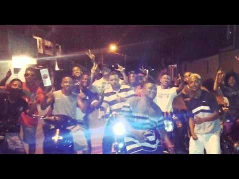 MC FOX - O MOTO PATROCINO A FESTINHA PROS AMIGOS ((NOVA HOLANDA)) 2014