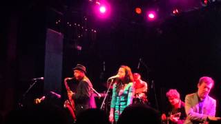 "Feeling Good" Andrea Motis & Joan Chamorro