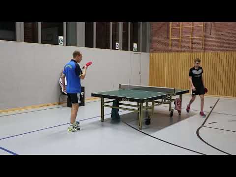 Rüter, Michael vs. Meyhöfer, Morris (1.P)| HL 22/23 | TTG 207 Ahrensb II : TTC Neuenfelde | MVI 2708